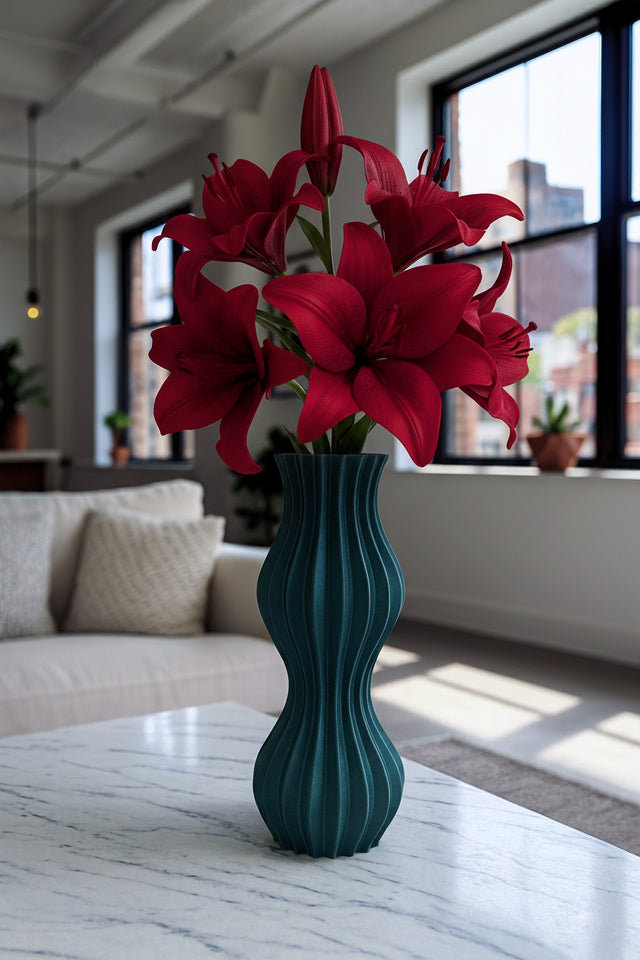 Double Bubble Vase (Recycled Polypropylene Fishing Nets)